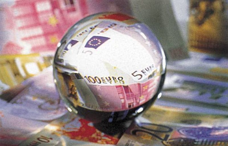 Ασφαλιστικό κι έσοδα προσγειώνουν τις μετεκλογικές προσδοκίες