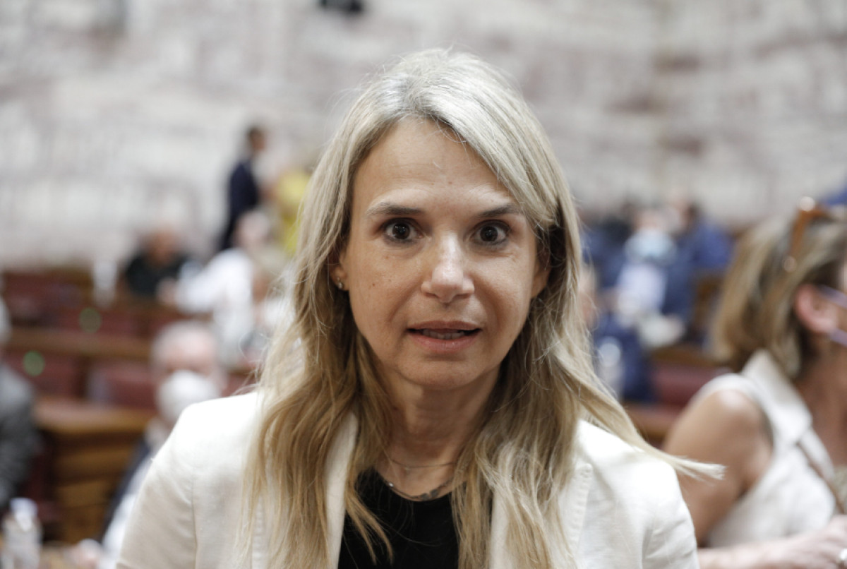 Αποστολάκη: Οξύμωρο να συγκυβερνήσουμε με αυτούς που αγωνιζόμαστε να ανατρέψουμε