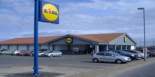 Lidl: Aλλάζει το ωράριο λειτουργίας ξεκινώντας από τη Κύπρο