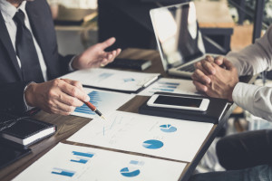 Στα €27,744 δισ. ο τζίρος των επιχειρήσεων τον Φεβρουάριο