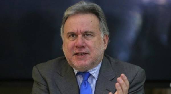 Κατρούγκαλος: Νέα υπαναχώρηση της ΝΔ στην ψήφο των αποδήμων