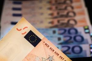 Εκδόθηκε η απόφαση για την Επιστρεπτέα 5-Πώς γίνεται η κατανομή;