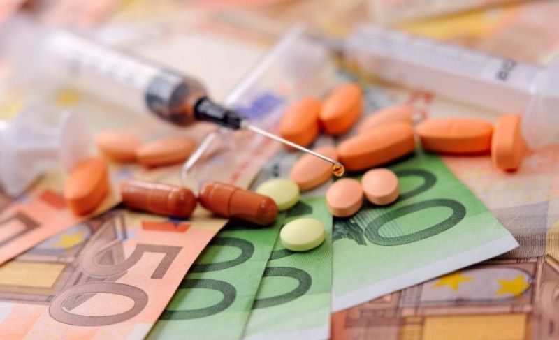 Σε «τεχνητό κώμα» βάζουν οι δανειστές το ελληνικό φάρμακο