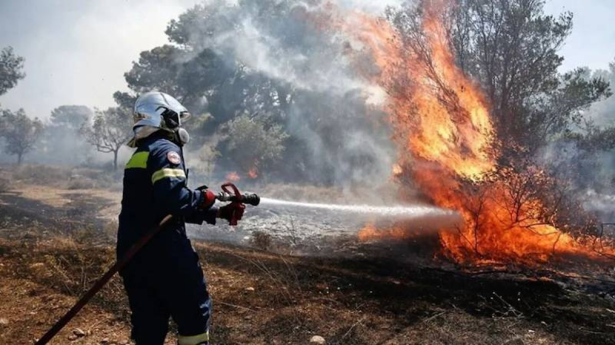 Εκδηλώθηκαν 54 πυρκαγιές το τελευταίο 24ωρο σε όλη τη χώρα