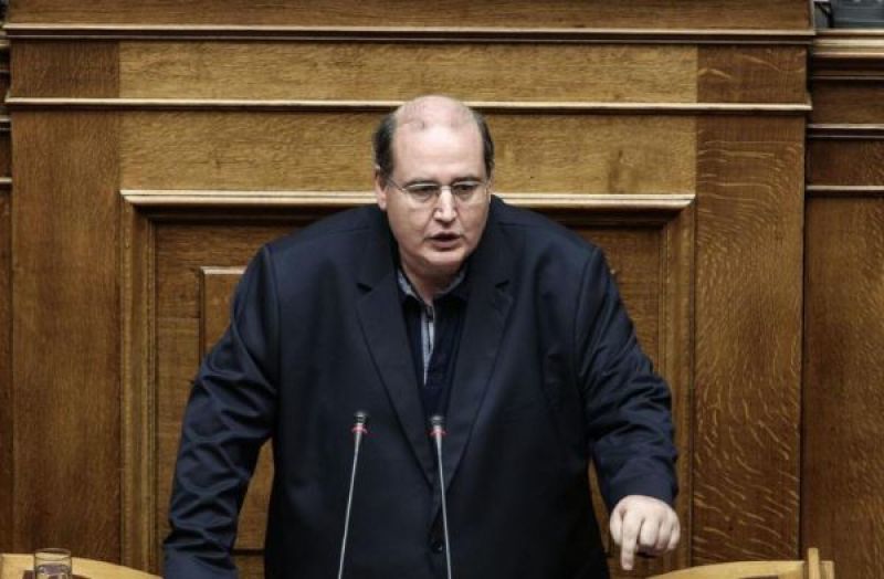Φίλης: Δεν οπισθοχωρώ στο θέμα των Θρησκευτικών-Με καλύπτει ο Πρωθυπουργός