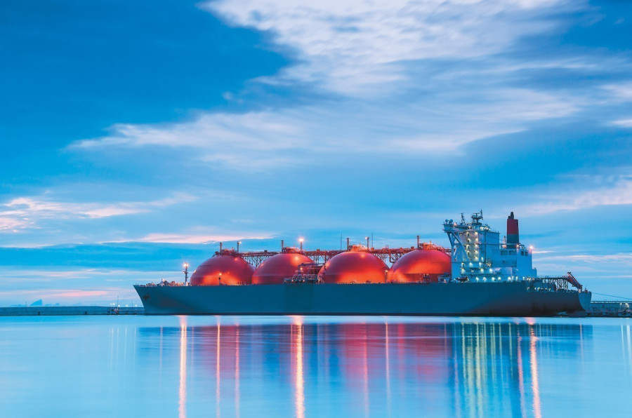 Δεύτερος μεγαλύτερος προμηθευτής LNG της Κίνας η Ρωσία – Ρεκόρ εξαγωγών τον Νοέμβριο