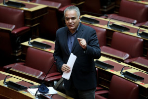 Πυρά Σκουρλέτη κατά του Τσίπρα- Κερασάκι στην τούρτα ο Κασσελάκης
