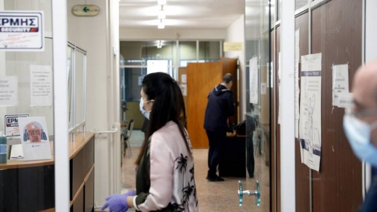 Εγκύκλιος Θεοδωρικάκου: Πώς θα λειτουργήσουν οι δημόσιες υπηρεσίες στην καραντίνα