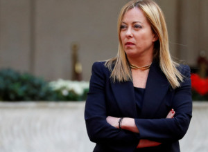 Τηλεφωνική συνομιλία Μελόνι με Στάρμερ και Μερτς - Έντονη ανησυχία στην Ιταλία για κορύφωση της έντασης στη Μέση Ανατολή