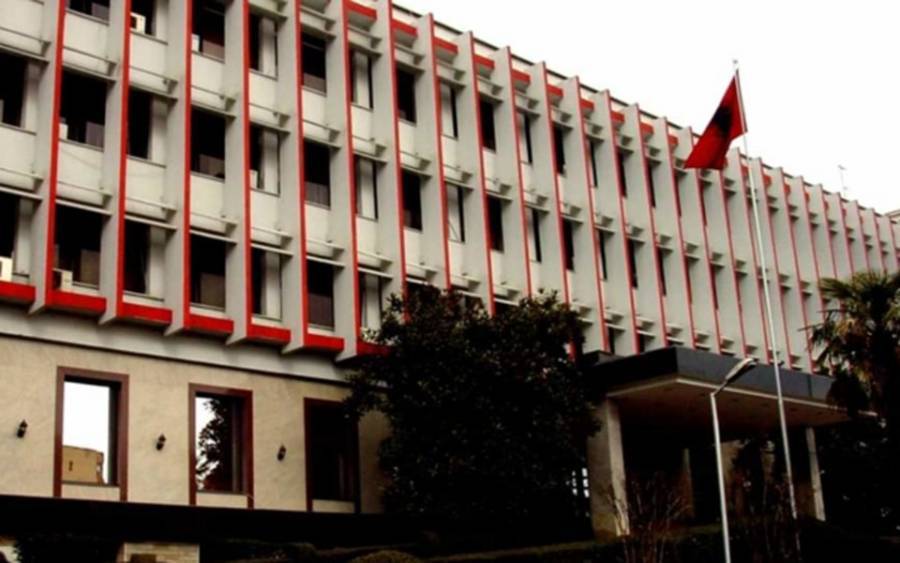 ΥΠΕΞ Αλβανίας: Δικαίωμα της Ελλάδας η διεύρυνση της αιγιαλίτιδας ζώνης