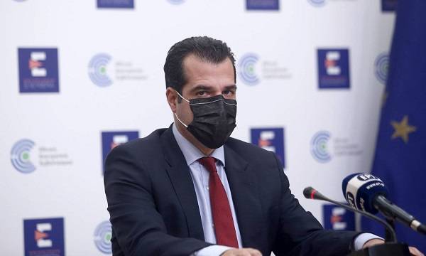 Πλεύρης: Αποκλείουμε το lockdown ακόμη και σε τοπικό επίπεδο