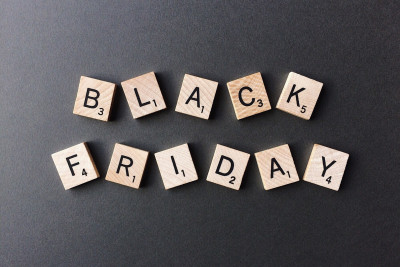 Black Friday: Αναμένεται ρεκόρ online αγορών στις ΗΠΑ