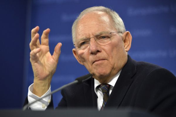 Eurogroup-Σόιμπλε: Να ευθυγραμμιστεί με το πρόγραμμα η Αθήνα