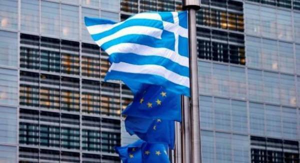 Η Κομισιόν παρατείνει την ενισχυμένη εποπτεία στην Ελλάδα