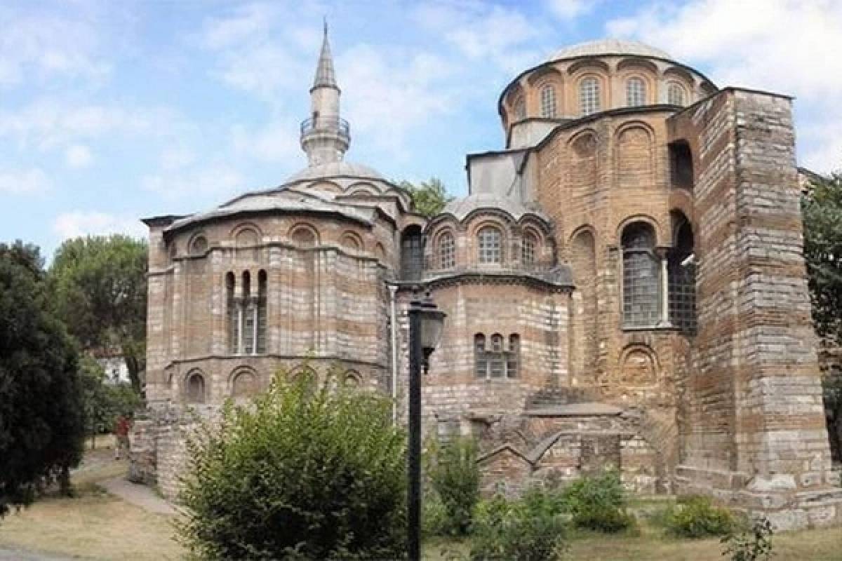 Σε «Καριγιέ Τζαμί» μετατρέπεται η Μονή της Χώρας-Πρώτη προσευχή