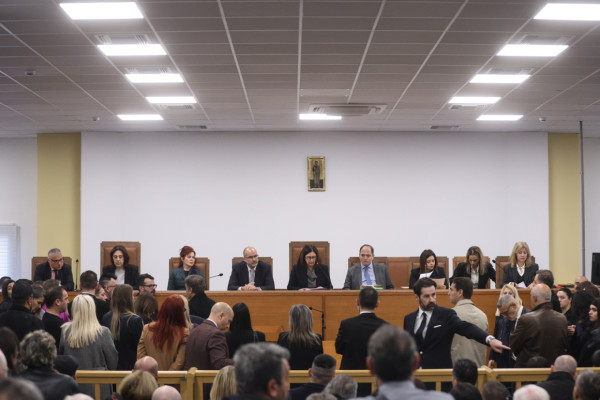 Τέμπη: Για «δίκη κεκλεισμένων των θυρών» κάνουν λόγο οι συγγενείς των θυμάτων