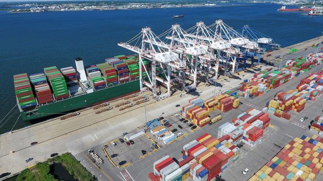 Καναδάς: Το συνταξιοδοτικό ταμείο αγοράζει την Ports America