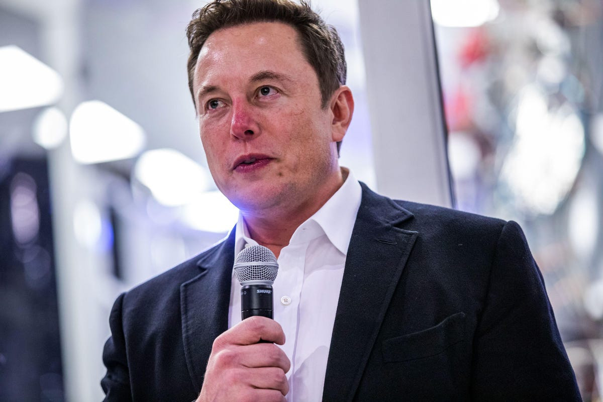 Μασκ: Τα νέα εργοστάσια της Tesla χάνουν δισεκατομμύρια δολάρια