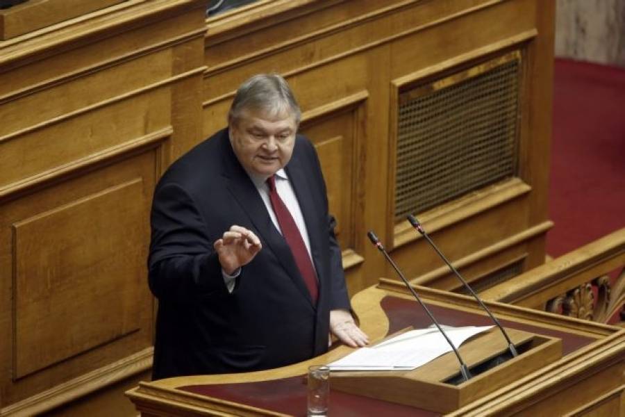 Ο Βενιζέλος, ο Ευκλείδης που «χάσκει ανεπίγνωστα» και η ανεκτίμητη προσφορά του υπουργού στην συζήτηση της Βουλής
