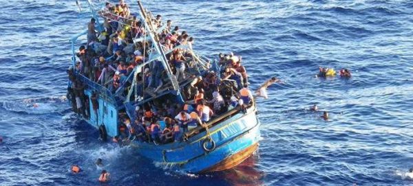 Ολλανδικό πλοίο διέσωσε 200 μετανάστες στη Μεσόγειο