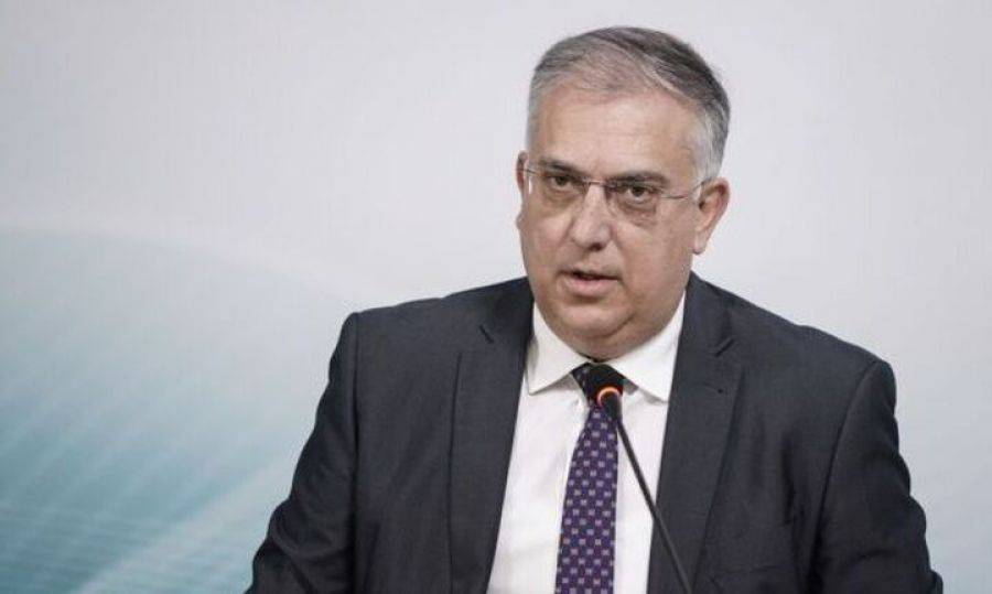 Θεοδωρικάκος: Στα καδρόνια νοσταλγών της Χρυσής Αυγής,δεν απαντάς με καδρόνια