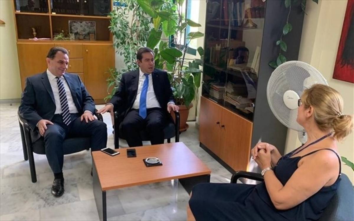 Αιφνιδιαστική επίσκεψη Μηταράκη στον ΕΦΚΑ Κιλκίς