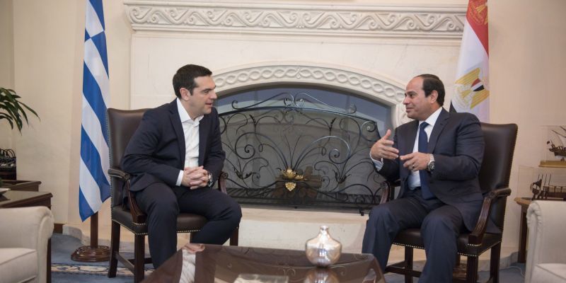 Συλλυπητήρια Τσίπρα σε Σίσι για το μακελειό στο Σινά