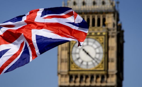 Βρετανία: Πούλησε 20ετες ομόλογο με αρνητικό επιτόκιο