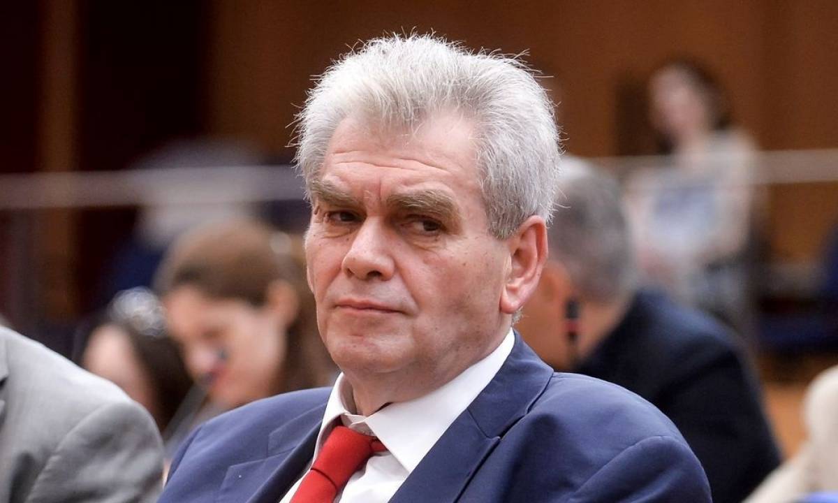 Στη δικαιοσύνη κατά του Π. Αθανασίου προσφεύγει ο Δ. Παπαγγελόπουλος