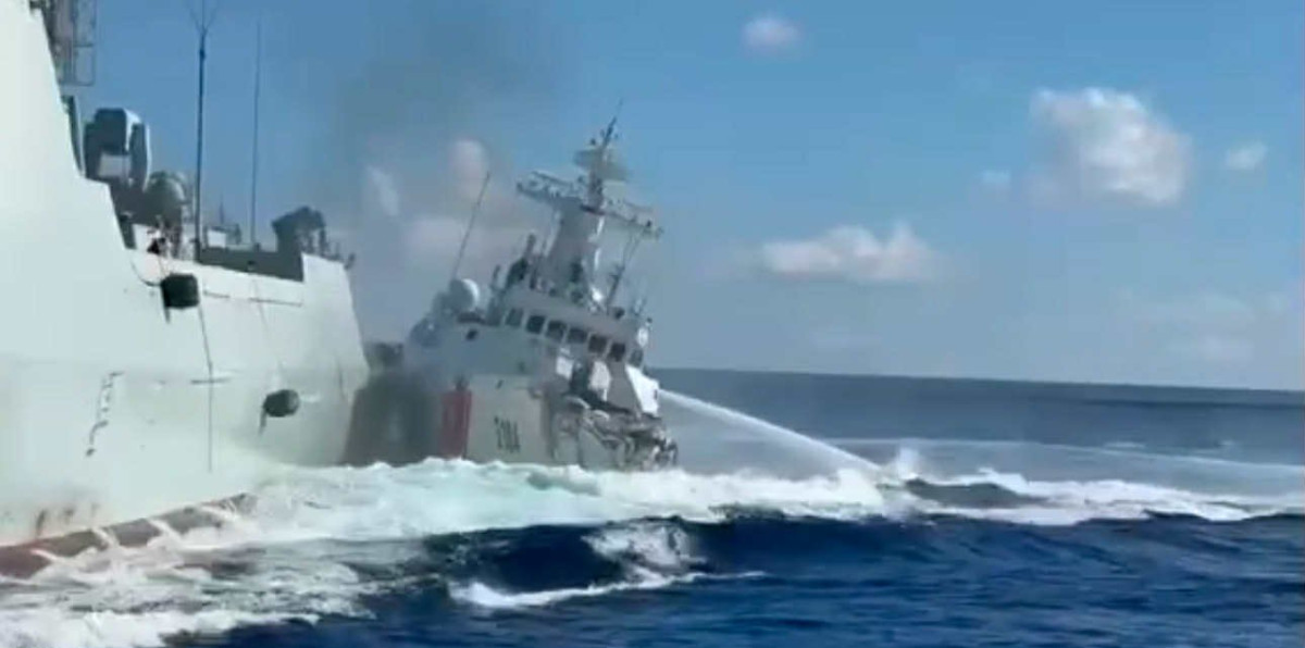 Σύγκρουση κινεζικού πολεμικού με σκάφος της κινεζικής ακτοφυλακής κατά την καταδίωξη Φιλιππινέζων
