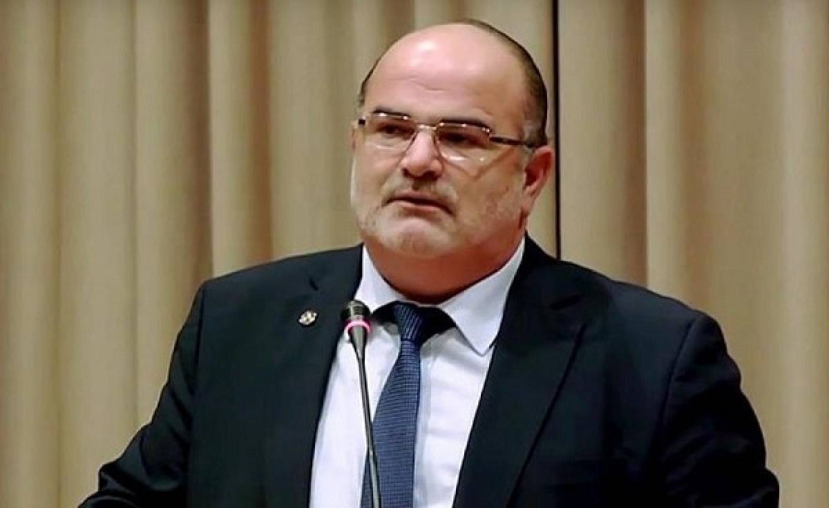 Kαββαθάς: H επιτροπή Πισσαρίδη επιμένει σε βίαιη υποτίμηση μικρομεσαίων επιχειρηματιών
