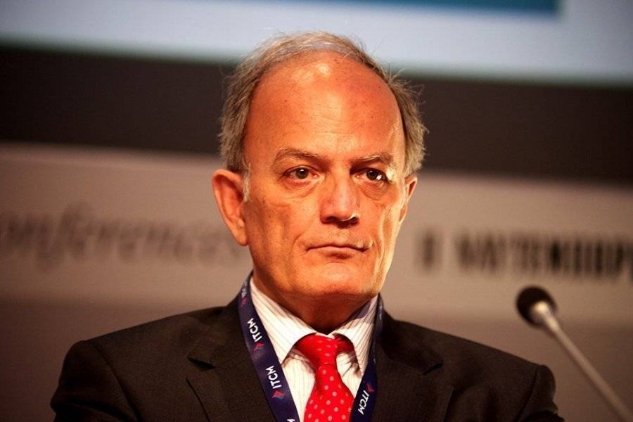 Αποχώρηση Γ. Πλατσιδάκη από τον όμιλο Αγγελικούση