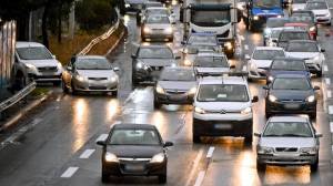 Διπλάσια τέλη κυκλοφορίας για 73.500 «ξεχασιάρηδες» οφειλέτες
