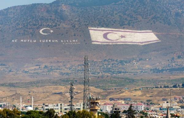 Εκρήξεις από συντριβή αεροσκάφους ή πυραύλου στα Κατεχόμενα