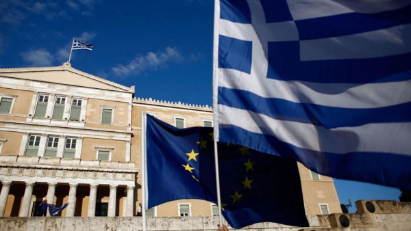 Στο 166,5% του ΑΕΠ μειώθηκε το δημόσιο χρέος στην Ελλάδα