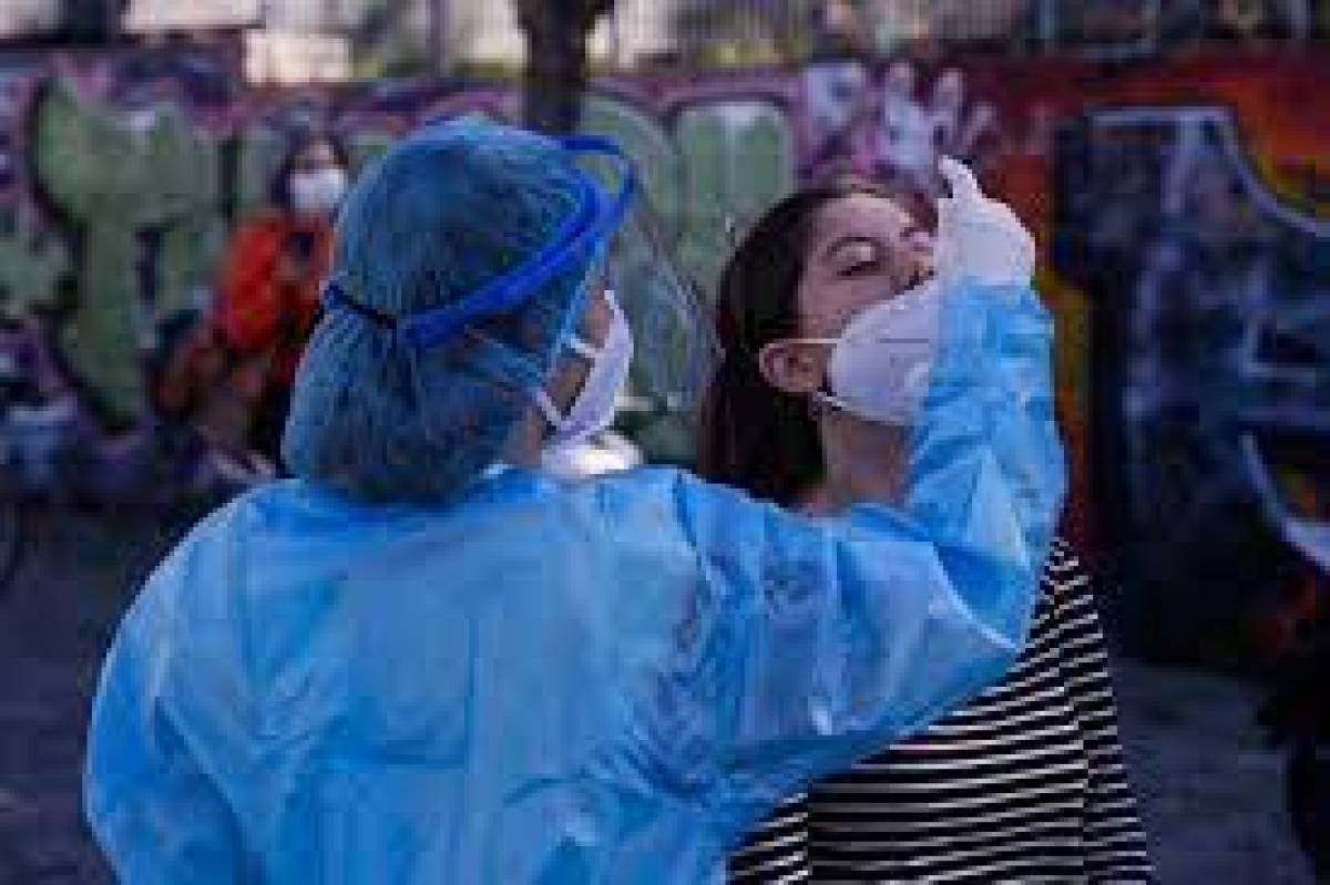 Κορονοϊός-Ελλάδα: 27 θάνατοι και 1.886 νέα κρούσματα- 482 διασωληνωμένοι
