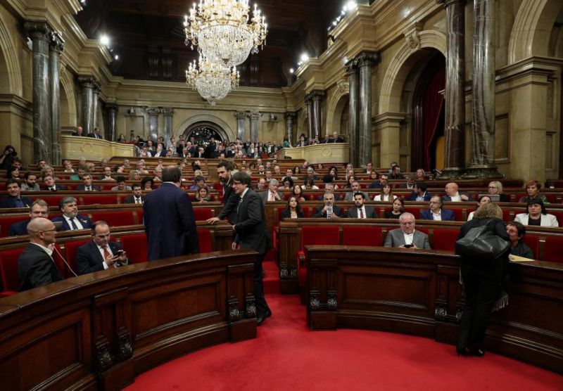 Η Καταλονία κήρυξε την ανεξαρτησία της από την Ισπανία!