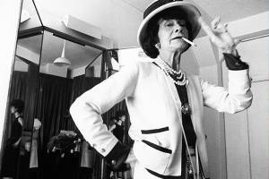 Το νόημα του style μέσα από την ιέρεια Coco Chanel