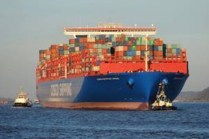 Εκτοξεύτηκαν στα ύψη τα έσοδα της COSCO