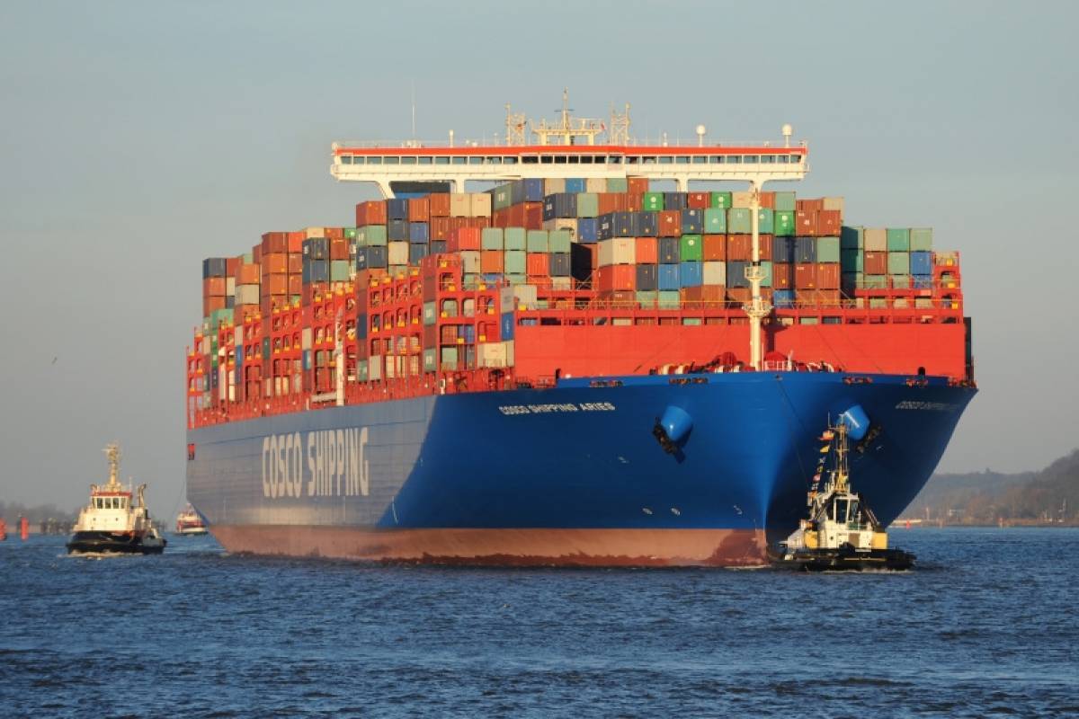 Εκτοξεύτηκαν στα ύψη τα έσοδα της COSCO