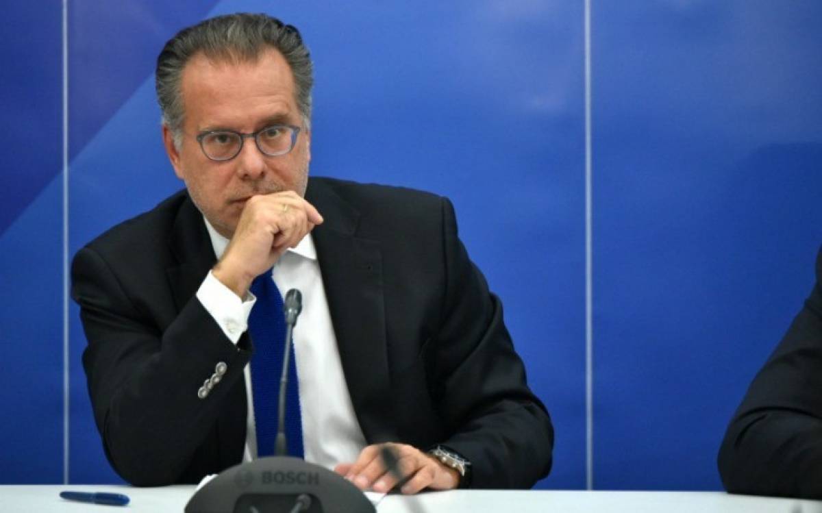 Κουμουτσάκος: Λύση η επιτάχυνση των διαδικασιών του ασύλου