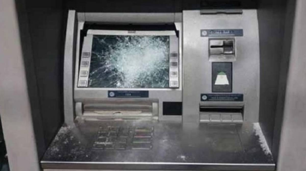 Αργυρούπολη: Ανατίναξαν ΑΤΜ και πήραν τα χρήματα