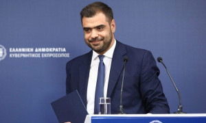 Μαρινάκης: Αντιμετωπίζονται δεκάδες επικίνδυνες πυρκαγιές-Σε αυξημένη ετοιμότητα ο κρατικός μηχανισμός