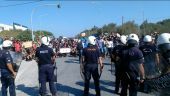 Νέες συγκρούσεις μεταξύ αστυνομικών και μεταναστών στη Μυτιλήνη