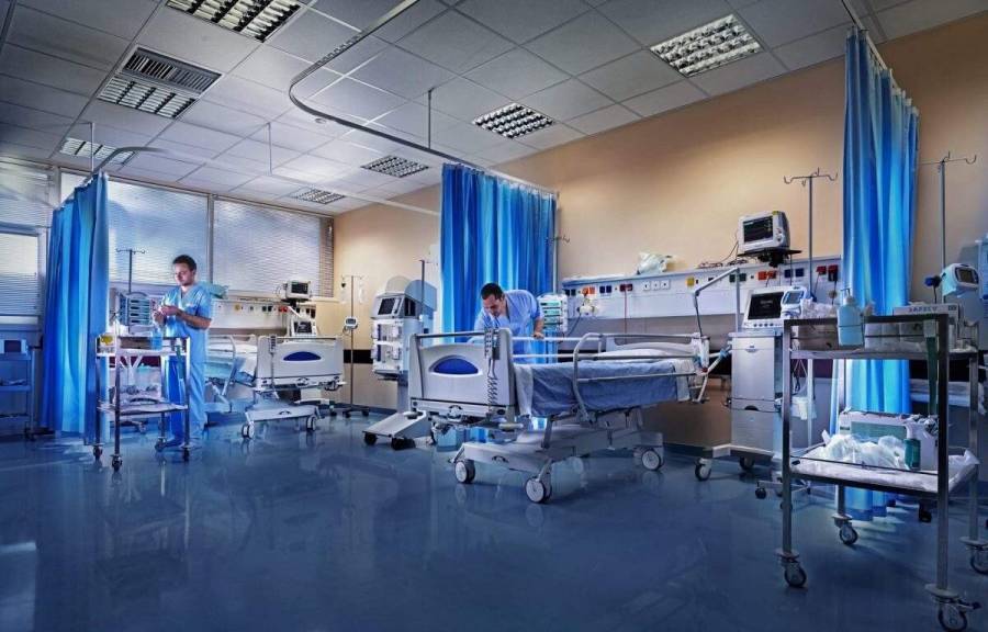 Αίτημα στις ιδιωτικές κλινικές για τον αριθμό των κενών κλινών ΜΕΘ
