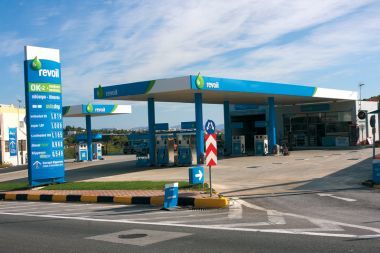 Revoil: 12 νέα πρατήρια στο δίκτυο