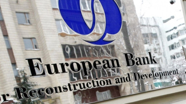 EBRD: Προβλέψεις ανάλογες της Κομισιόν για την ελληνική οικονομία