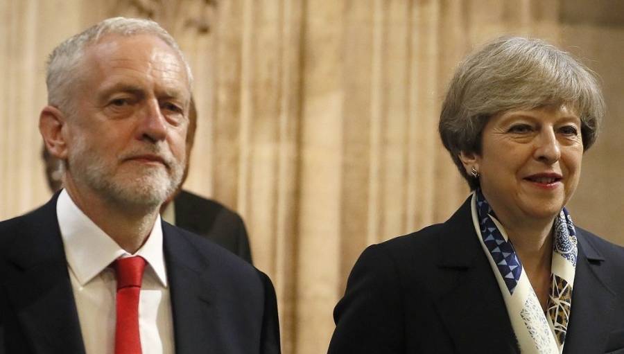 Brexit: Πιθανή μία συμφωνία ανάμεσα σε Μέι και Κόρμπιν