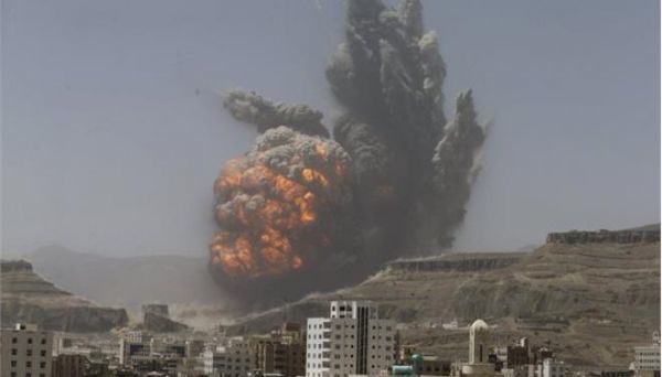 Υεμένη: 90 νεκροί από πλήγμα σε βάση πυραύλων