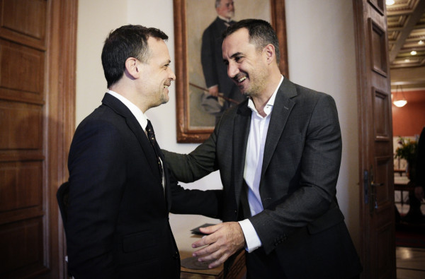 Αυτοδιοίκηση: «Κοινό μέτωπο» Δούκα-Χαρίτση κατά της αλλαγής του εκλογικού νόμου